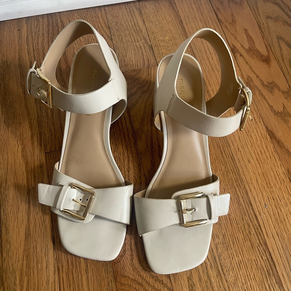 Madden Girl by Steve Madden “Almaa/Alma” White Block Heel Sandals – Women’s 8